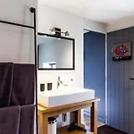 La Maison En Pierre 3*