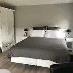La Maison En Pierre 3*