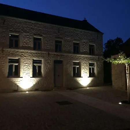 La Maison En Pierre 3*
