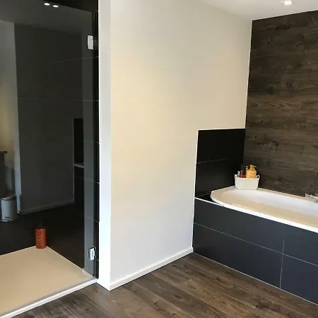 La Maison En Pierre 3*